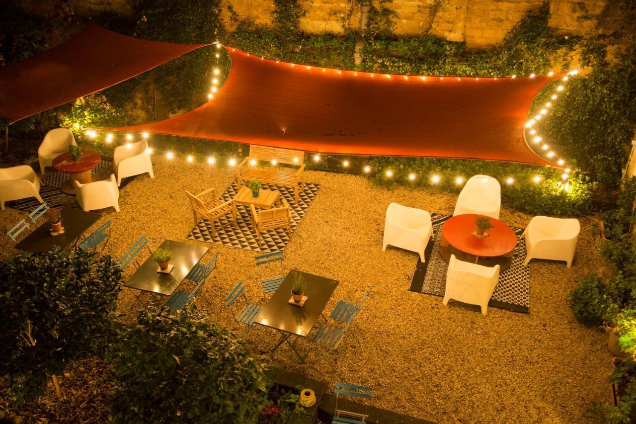Borgo Vergini Garden B&B Наполи Екстериор снимка