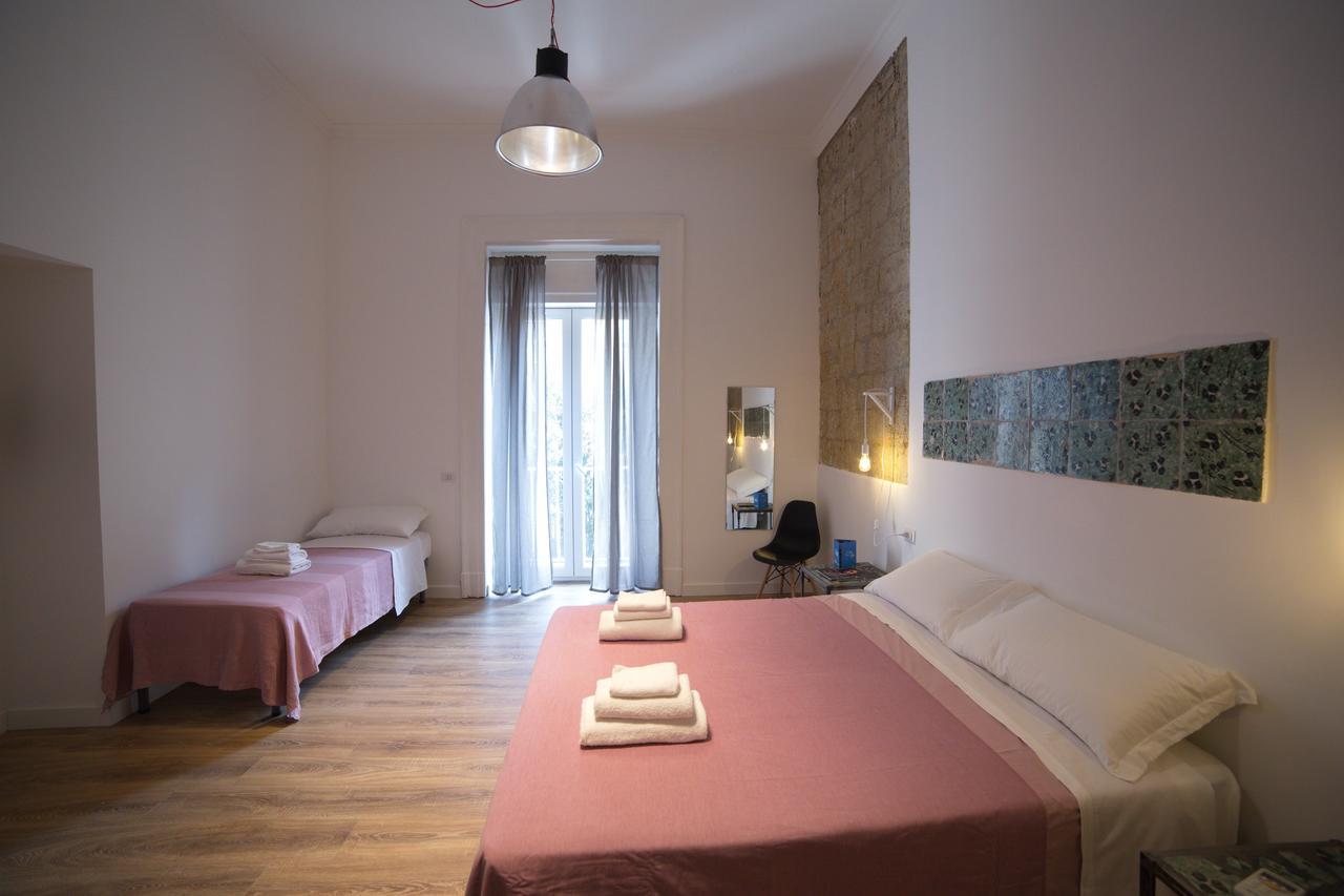 Borgo Vergini Garden B&B Наполи Екстериор снимка