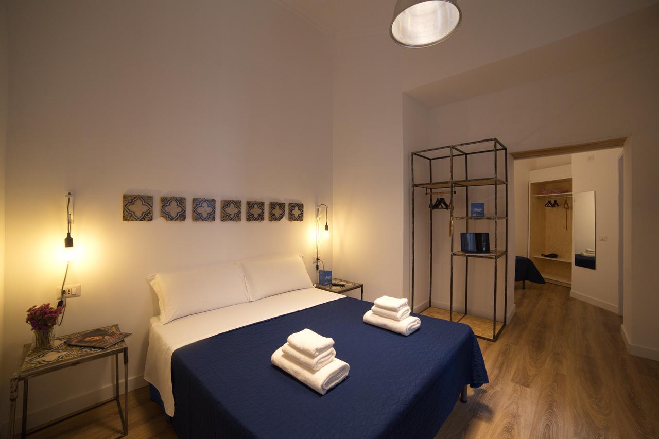 Borgo Vergini Garden B&B Наполи Екстериор снимка