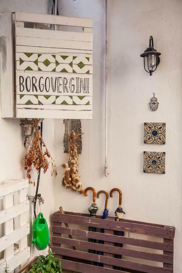 Borgo Vergini Garden B&B Наполи Екстериор снимка