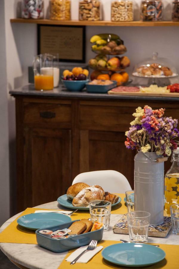 Borgo Vergini Garden B&B Наполи Екстериор снимка